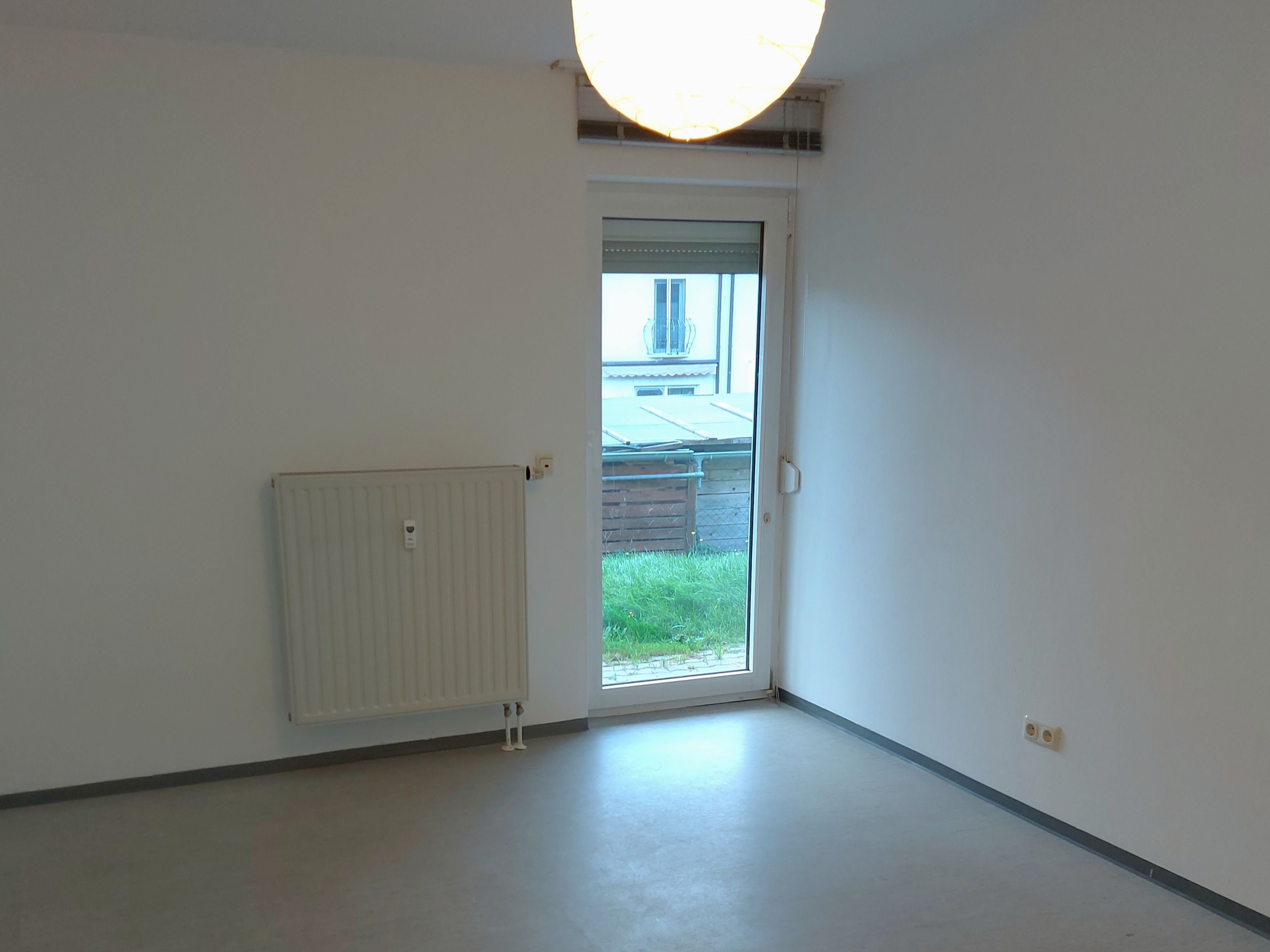 Wohnung zur Miete 290 € 1 Zimmer 21,9 m²<br/>Wohnfläche EG<br/>Geschoss ab sofort<br/>Verfügbarkeit Scheffelstr. 44 Roter Hügel Bayreuth 95445