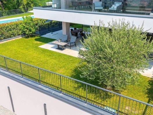 Wohnung zum Kauf 1.590.000 € 4 Zimmer 172 m² frei ab sofort VIA PIGNOI GARDA 37016