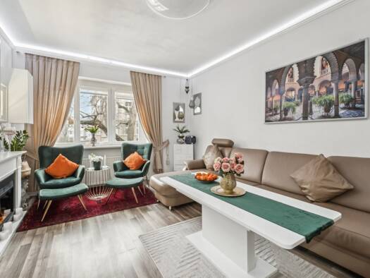 Wohnung zur Miete 2.300 € 3,5 Zimmer 89 m² Geschoss 1/3 frei ab 01.09.2026 Schmargendorf Berlin 14199