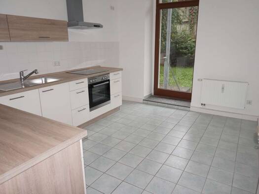 Terrassenwohnung zur Miete 320 € 2 Zimmer 63 m² EG frei ab 01.12.2026 Fritz-Matschke-Straße 9 Schloßchemnitz Schloßchemnitz 09113