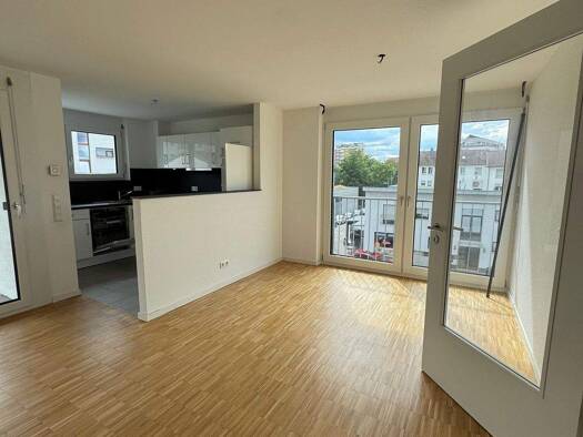Wohnung zur Miete 1.345 € 3 Zimmer 82,7 m² 2. Geschoss frei ab sofort Murrhardter Str. 13 Rot Stuttgart 70437