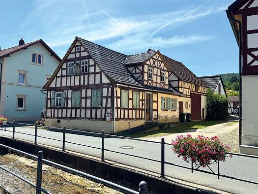 Haus zur Versteigerung 4.000 € 242 m² Grundstück An der Döritz 8 Stublang Bad Staffelstein 96231