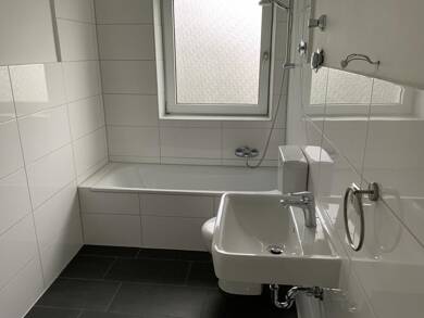 Wohnung zur Miete 439 € 2 Zimmer 55,5 m² 2. Geschoss Brucknerstraße 13 Lüdenscheid Lüdenscheid 58509