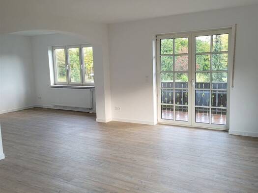 Wohnung zur Miete 900 € 3,5 Zimmer 107,5 m² 1. Geschoss frei ab 01.02.2027 Lindenallee 3 Bad Sooden-Allendorf Bad Sooden-Allendorf 37242