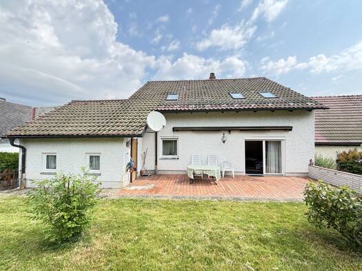 Einfamilienhaus zum Kauf 127.000 € 5 Zimmer 126,3 m² 590 m² Grundstück Ernestgrün Neualbenreuth 95698