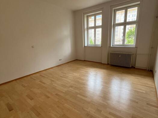 Wohnung zur Miete 1.500 € 2 Zimmer 60 m² Geschoss 2/6 frei ab sofort Karl-Marx-Allee 59 Friedrichshain Berlin 10243