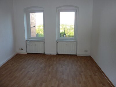 Wohnung zur Miete 300 € 3 Zimmer 48,6 m²<br/>Wohnfläche EG<br/>Geschoss Am Zeiselberg 6 Burgwerben Weißenfels 06667