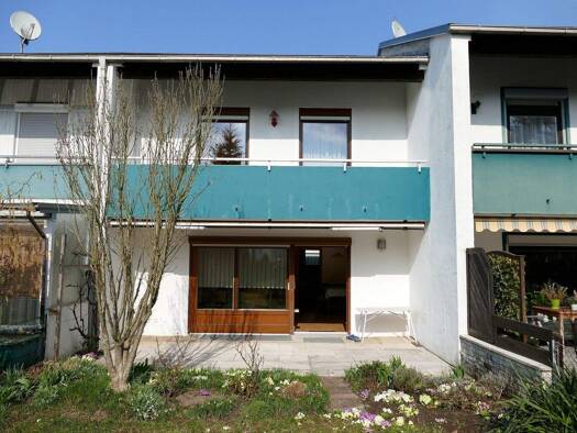 Reihenmittelhaus zum Kauf 375.000 € 4 Zimmer 94 m² 236 m² Grundstück Waldkraiburg 84478