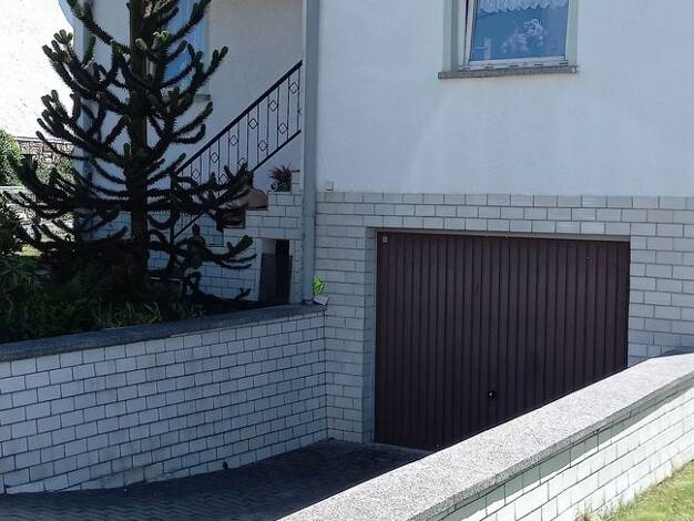 Haus zum Kauf 190.000 € 188 m² 521 m² Grundstück frei ab sofort Zwickau 08066