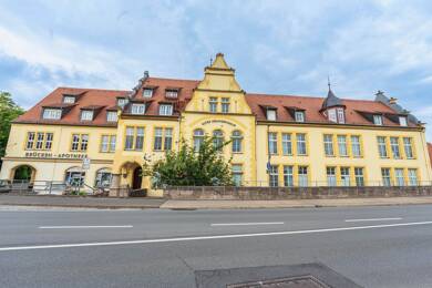 Praxis zum Kauf 680.000 € 430 m² Bürofläche Kitzingen Kitzingen 97318