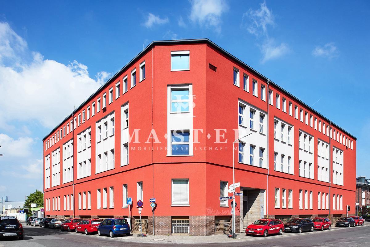 Bürofläche zur Miete 10,50 € 900 m²<br/>Bürofläche ab 900 m²<br/>Teilbarkeit Ostend Frankfurt 60314