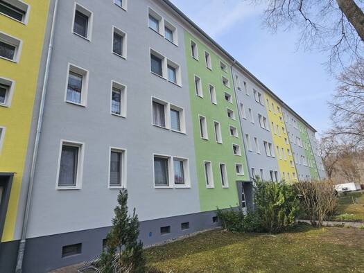 Wohnung zur Miete 542 € 4 Zimmer 77,3 m² 1. Geschoss frei ab 01.01.2027 Bahnhofstraße (Braunsbedra) 19 Braunsbedra Braunsbedra 06242