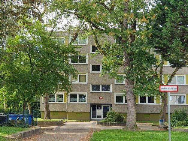 Wohnung zur Miete nur mit Wohnberechtigungsschein 361 € 3,5 Zimmer 76 m² 3. Geschoss frei ab 01.01.2026 Butzstr. 28 Nette Dortmund 44359