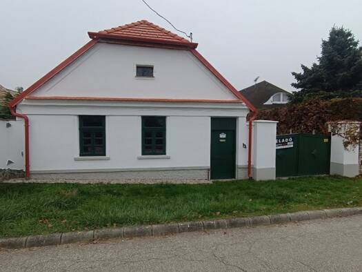 Einfamilienhaus zum Kauf 290.000 € 5 Zimmer 120 m² 1.137 m² Grundstück Bük 9737