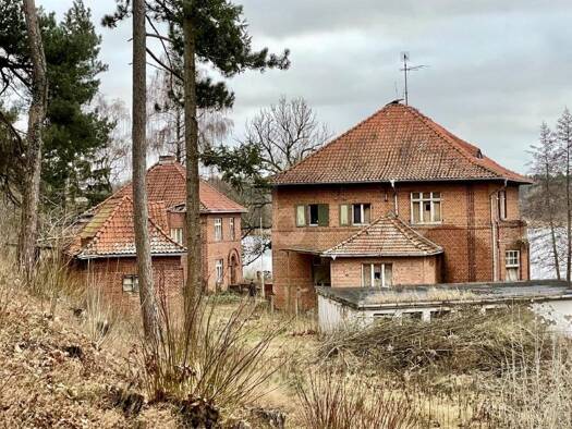 Wohnanlage zum Kauf als Kapitalanlage geeignet 638.000 € 19 Zimmer 950 m² 2.685 m² Grundstück Krakow Krakow am See 18292