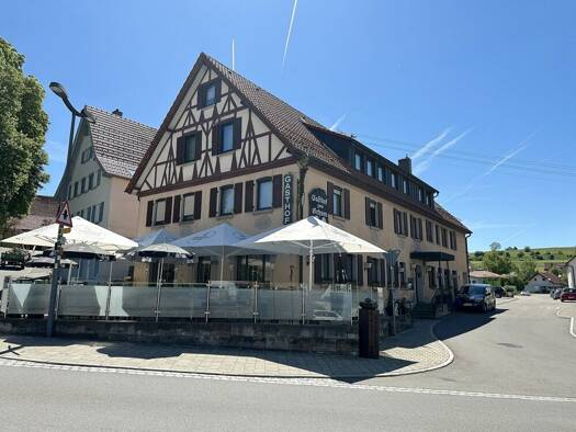 Mehrfamilienhaus zum Kauf 495.000 € 14 Zimmer 354,2 m² 1.241 m² Grundstück Auingen Münsingen 72525