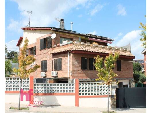 Ladenfläche zum Kauf 698.000 € 387 m² Verkaufsfläche Barberà del Vallès 08210