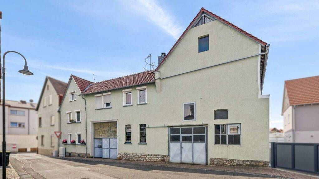 Einfamilienhaus zum Kauf 369.000 € 6 Zimmer 109 m² 253 m² Grundstück Nieder-Weisel Butzbach 35510