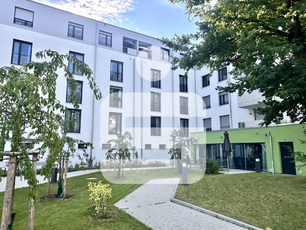Wohnung zur Miete 645 € 1 Zimmer 53,4 m² frei ab 01.01.2026 Amberg 92224