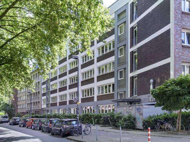 Wohnung zur Miete 732 € 1 Zimmer 49 m² 2. Geschoss frei ab 16.09.2026 Färberstraße 80 Bilk Stadtbezirk 3 40223