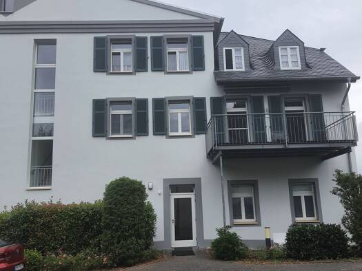 Wohnung zur Miete 880 € 3 Zimmer 115 m² Geschoss 1/3 frei ab sofort Münsterplatz 8 Münstermaifeld 56294
