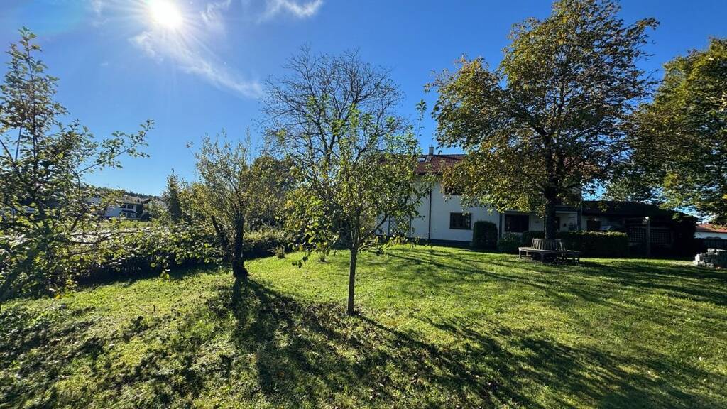 Mehrfamilienhaus zum Kauf 1.195.000 € 8 Zimmer 209 m² 1.077 m² Grundstück Altkirchen Sauerlach / Altkirchen 82054