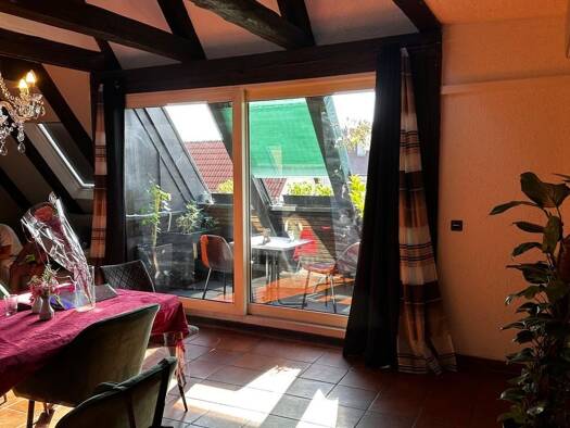 Maisonette zur Miete 1.200 € 3,5 Zimmer 130 m² Geschoss 2/3 frei ab sofort Möhrendorfer Straße 21 Leyh Nürnberg 90431