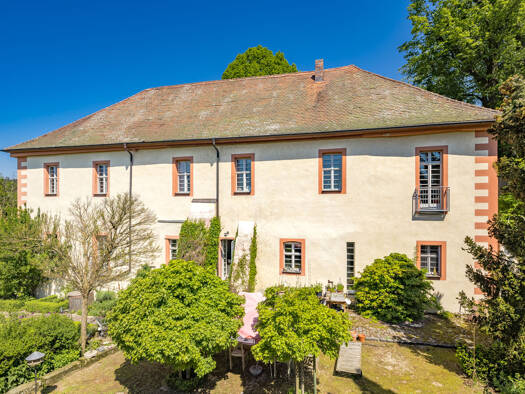 Schloss zum Kauf 1.100.000 € 12 Zimmer 407,4 m² 3.800 m² Grundstück Frankenhaag Mistelgau 95490