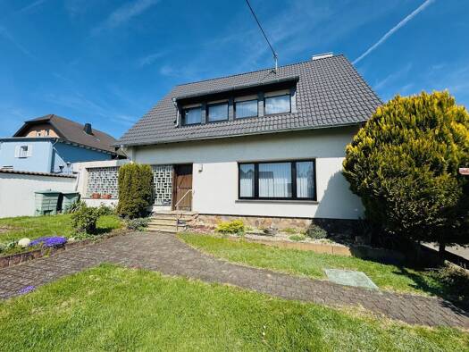 Einfamilienhaus zum Kauf 335.000 € 5 Zimmer 149 m² 559 m² Grundstück Mendig 56743