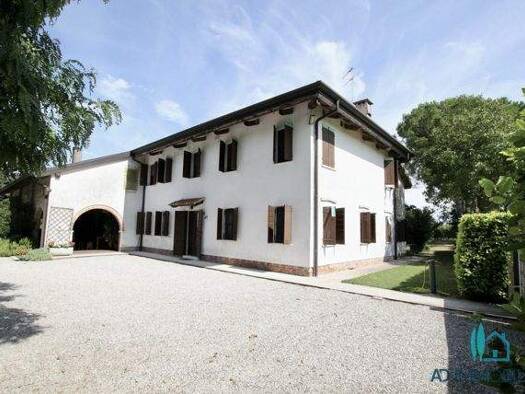 Villa zum Kauf 495.000 € 5 Zimmer 435 m² 4.000 m² Grundstück Caorle 30021