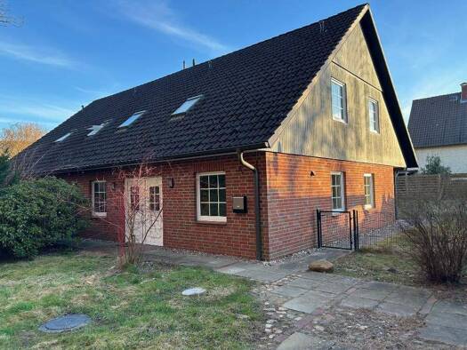 Doppelhaushälfte zur Miete 1.100 € 4 Zimmer 127 m² 566 m² Grundstück frei ab 01.04.2026 Steddorf Bienenbüttel 29553