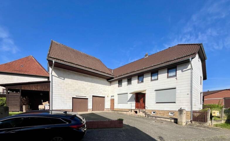Einfamilienhaus zum Kauf 240.000 € 7 Zimmer 178 m² 604 m² Grundstück frei ab 01.09.2025 Northeim Northeim 37154