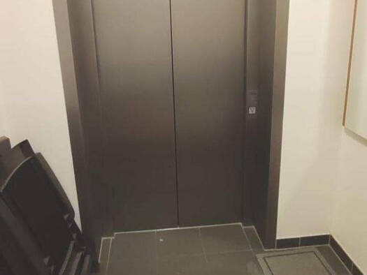 Wohnung zur Miete 630 € 2 Zimmer 70 m² 3. Geschoss frei ab 01.05.2026 Reißhausstraße 5 Krämpfervorstadt Erfurt 99085