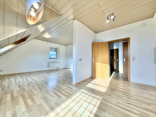 Wohnung zur Miete 540 € 2 Zimmer 67 m² Thalmassing 93107