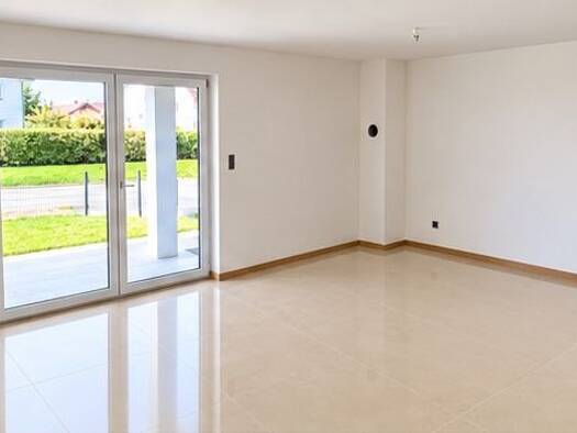 Wohnung zum Kauf 349.000 € 4 Zimmer 100 m² Hungen Hungen 35410