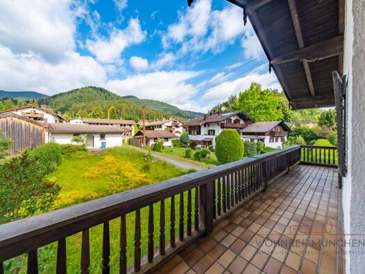 Doppelhaushälfte zum Kauf 1.290.000 € 7 Zimmer 188 m² 700 m² Grundstück Bad Wiessee Bad Wiessee 83707