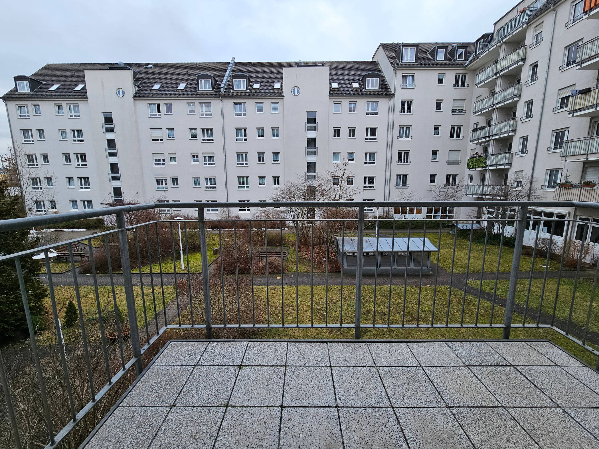 Gemütliche 2 Raum Wohnung mit Balkon im Zentrum – Zöllnerstr. 7, 9111 Chemnitz – Vorschaubild 8