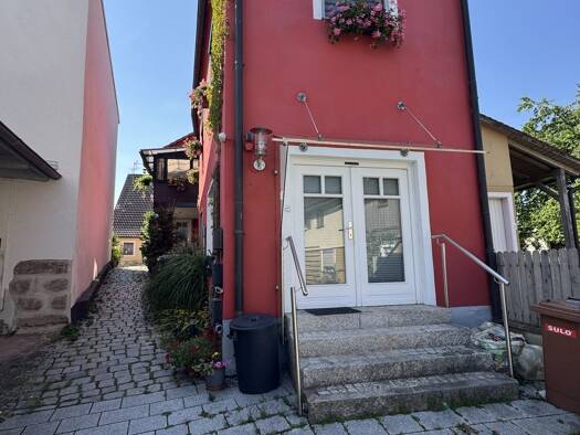 Einfamilienhaus zum Kauf 325.000 € 7 Zimmer 185 m² 156 m² Grundstück Pleinfeld 91785