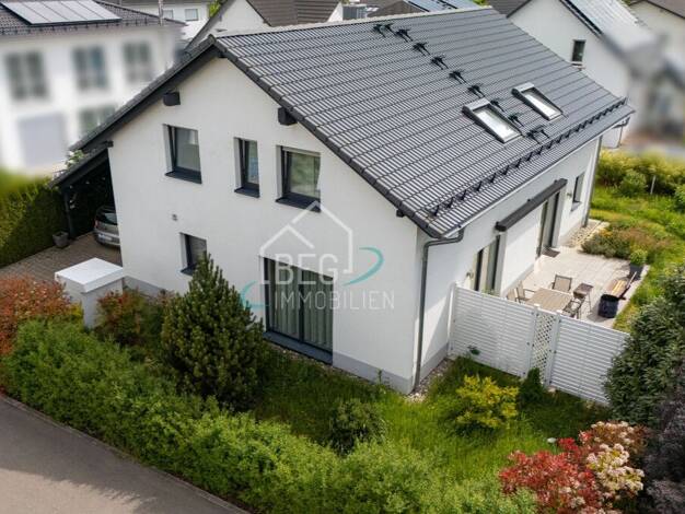 Mehrfamilienhaus zum Kauf 689.000 € 6 Zimmer 198,7 m² 565 m² Grundstück Großdeinbach Schwäbisch Gmünd 73527