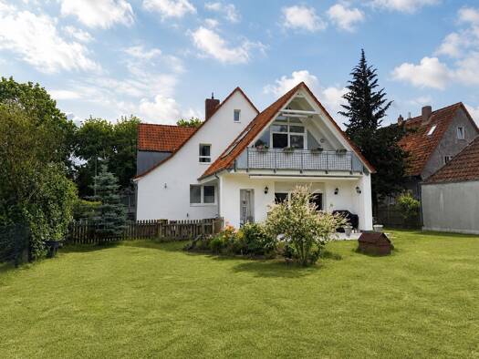 Mehrfamilienhaus zum Kauf 599.000 € 7 Zimmer 200 m² 966 m² Grundstück Alt-Langenhagen Langenhagen 30853