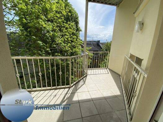 Wohnung zur Miete 495 € 4 Zimmer 95,8 m² 2. Geschoss Lessingstraße 11 Hammervorstadt Plauen 08525