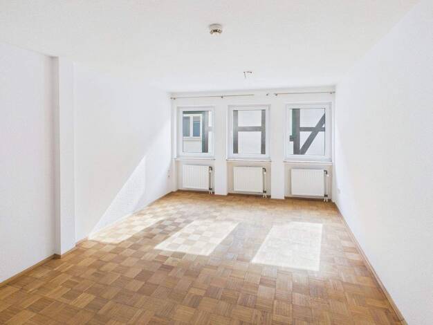 Studio zur Miete 410 € 1 Zimmer 39 m² 2. Geschoss Bad Hersfeld 36251