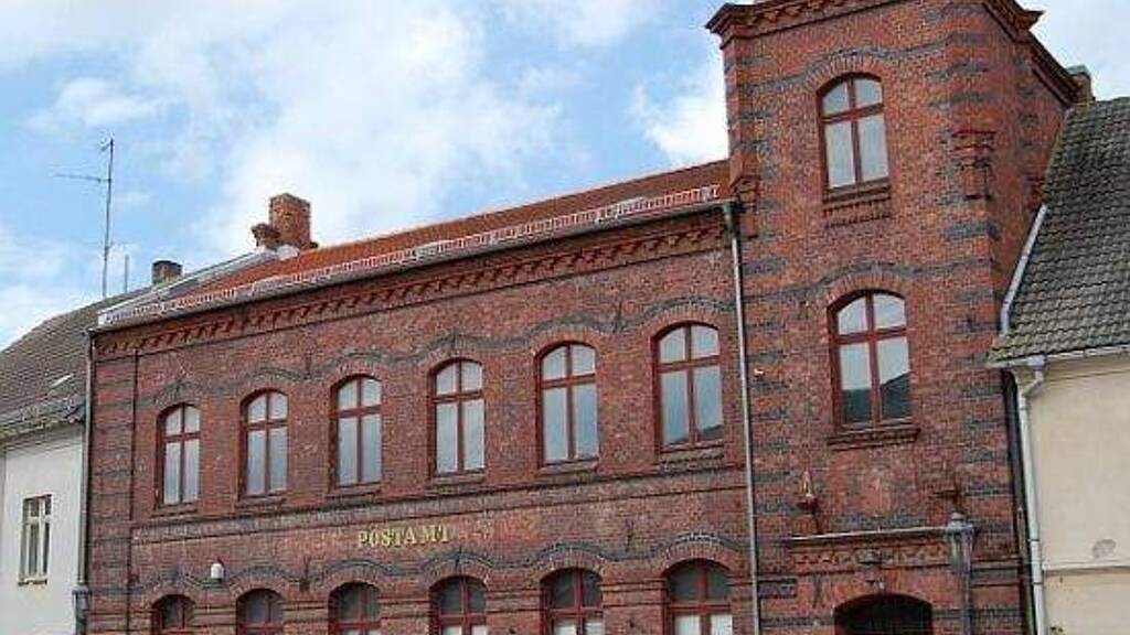 Sonstiges zur Miete 1.952 € 183 m² Röbel 17207