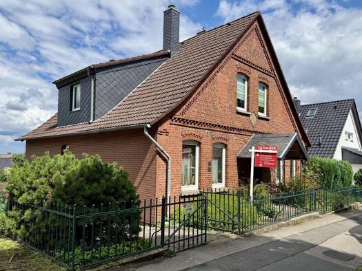 Mehrfamilienhaus zum Kauf 343.000 € 7 Zimmer 180 m² 833 m² Grundstück Barsinghausen 30890