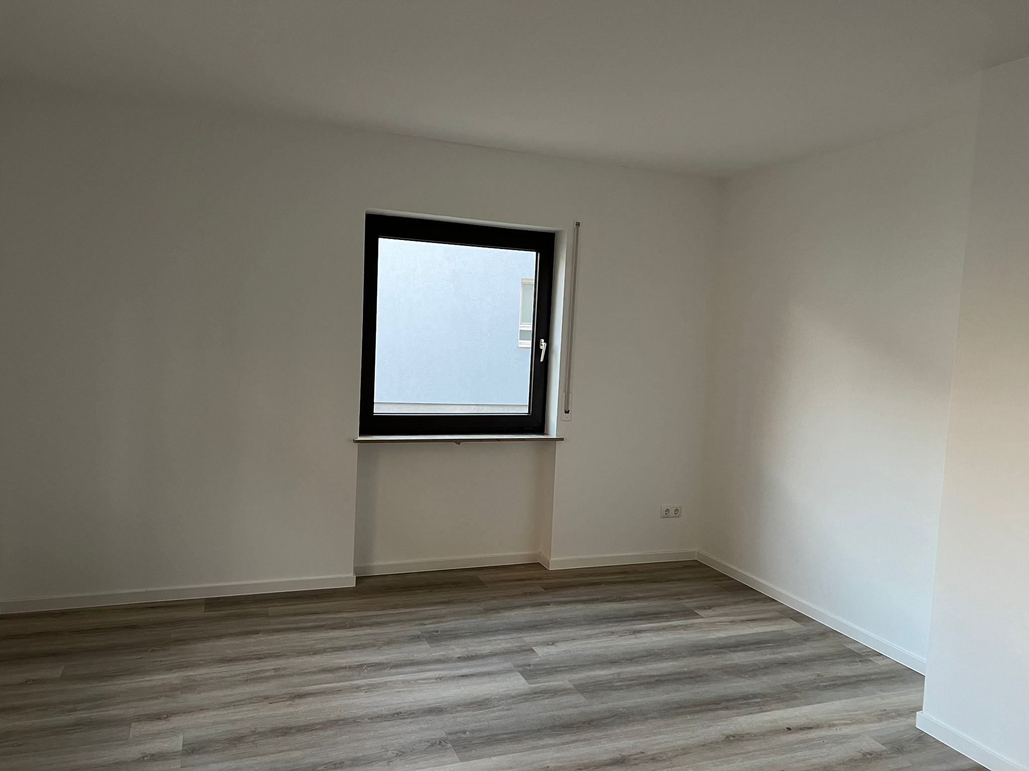 Wohnung zur Miete 750 € 4 Zimmer 85 m²<br/>Wohnfläche EG<br/>Geschoss ab sofort<br/>Verfügbarkeit St. Sebastianstraße 1 Poppenroth Bad Kissingen 97688