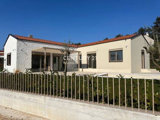 Haus zum Kauf 720.000 € 3 Zimmer 159 m² Visnjan