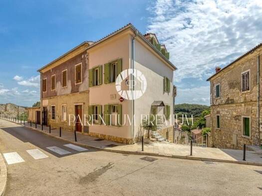 Haus zum Kauf 560.000 € 3 Zimmer 172 m² Vrsar