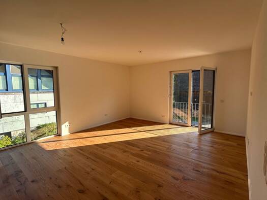 Wohnung zur Miete 1.600 € 4 Zimmer 96 m² Geschoss 1/1 frei ab sofort Lottstetten 79807