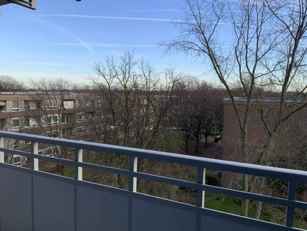 Wohnung zur Miete 599 € 2 Zimmer 57,7 m² 5. Geschoss frei ab 01.02.2026 Plötzenseer Straße 10 Monheim 40789