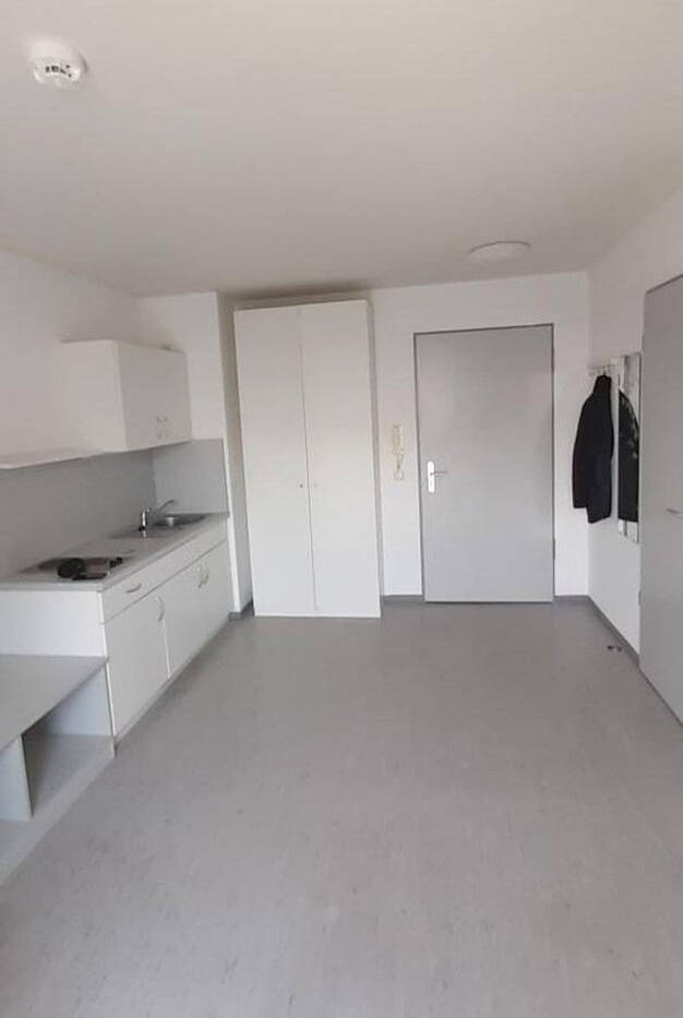 Wohnung zur Miete 510 € 1 Zimmer 24 m² 3. Geschoss frei ab 01.06.2025 Markgrafenstadt Erlangen 91054
